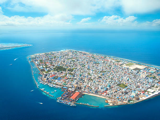 See more from Maldives:  http://www.oc-photo.net/FTP/icons/maldives.jpg
