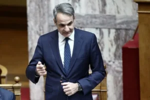 ΜΗΤΣΟΤΑΚΗΣ_mitsotakis_vouli1-640x426