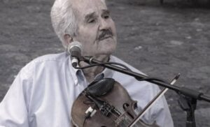 ο Βιαννίτης, βιρτουόζος του βιολιού και του μαντολίνου, Νίκος Κόμης